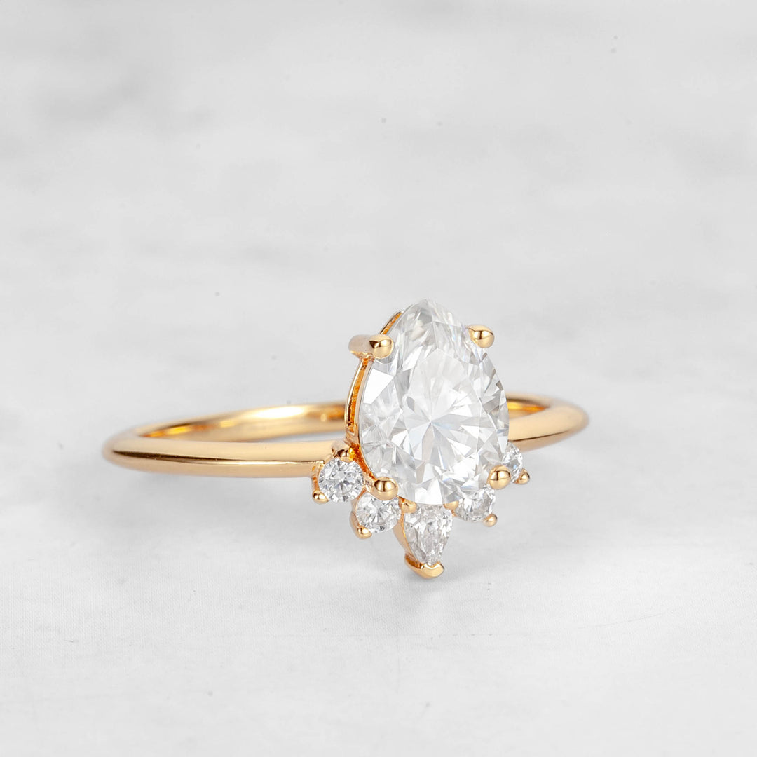 Verta Pear Moissanite Ring