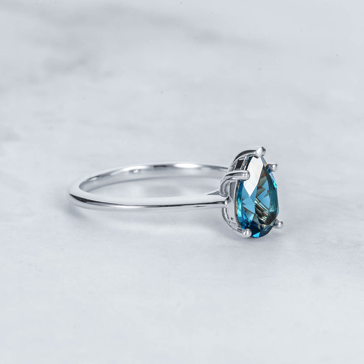 Pretti Pear Sapphire Engagement Ring