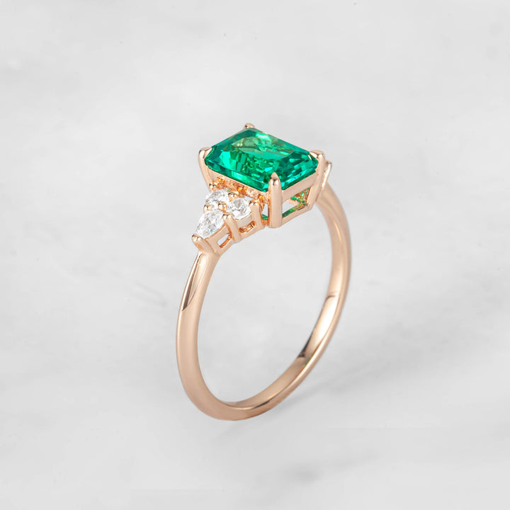 Symmar Emerald Diamond Engagement Ring