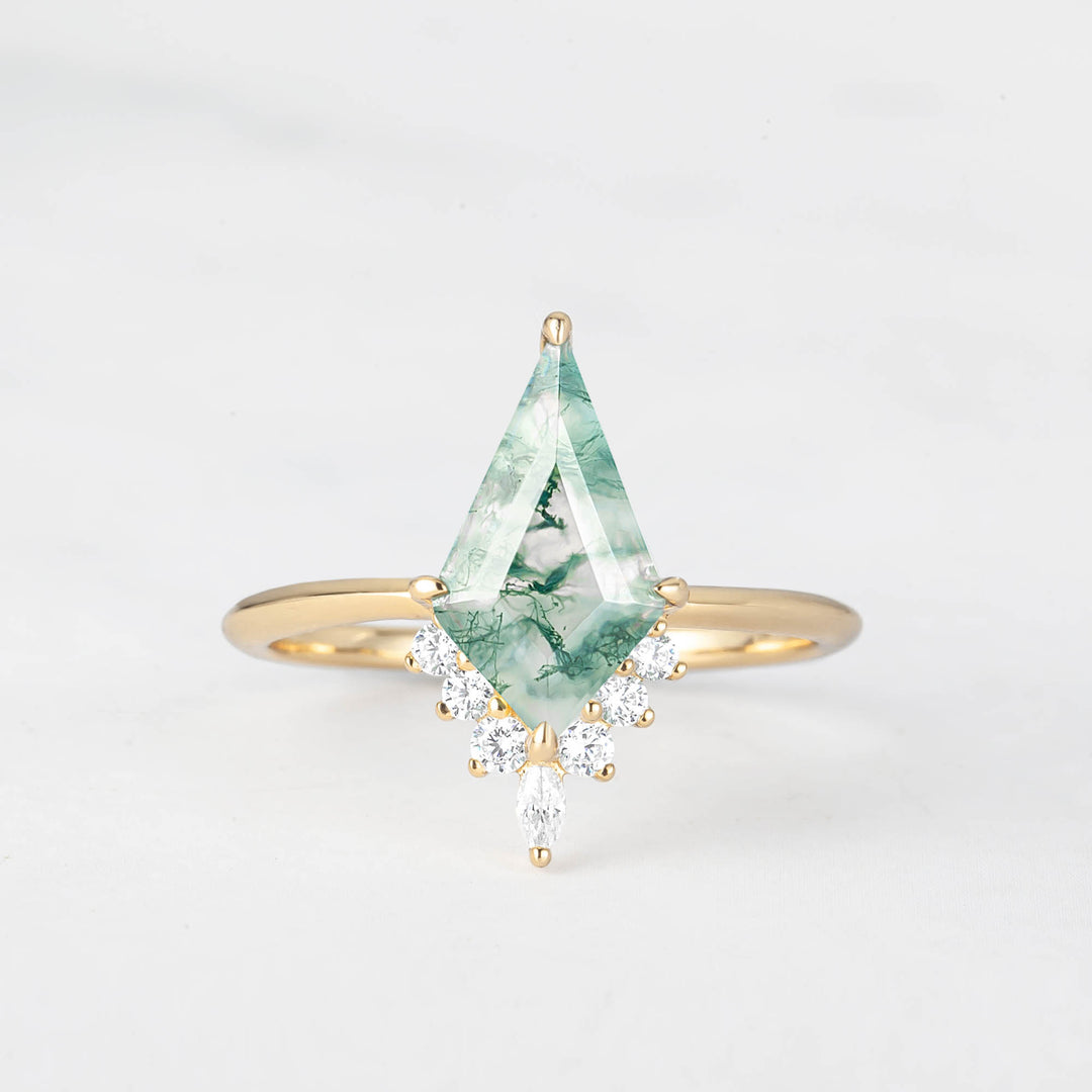 Verta Kite Moss Agate Engagement Ring