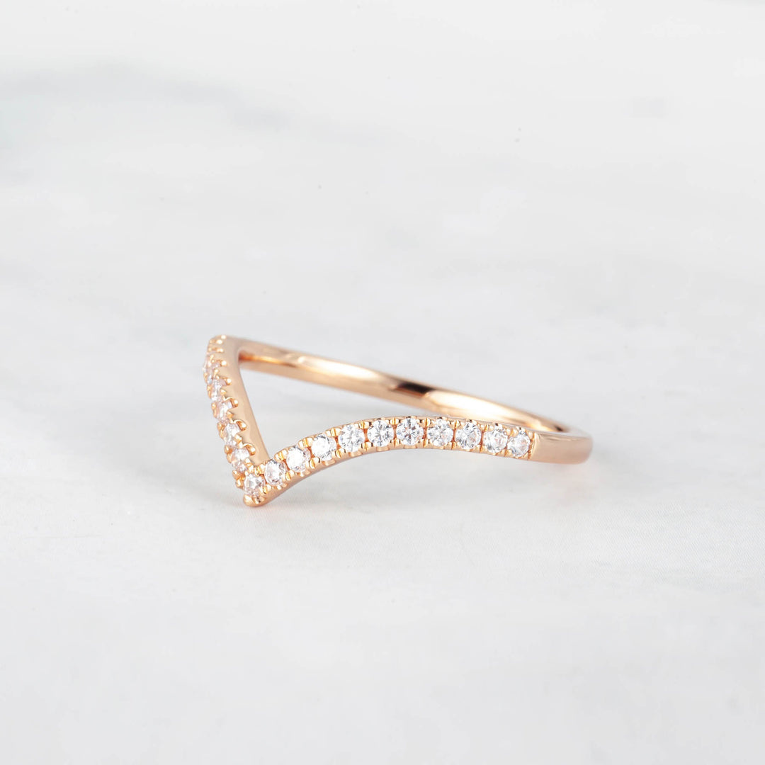 Vira V-band Diamond Wedding Ring