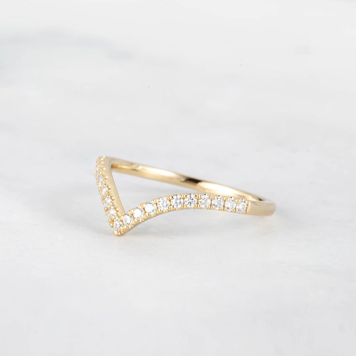 Vira V-band Diamond Wedding Ring