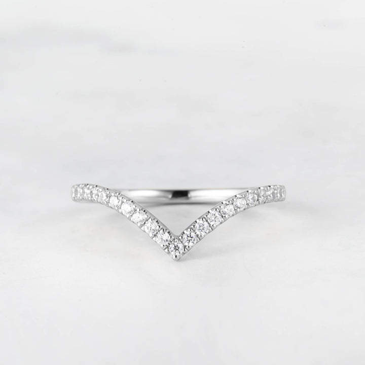 Vira V-band Diamond Wedding Ring