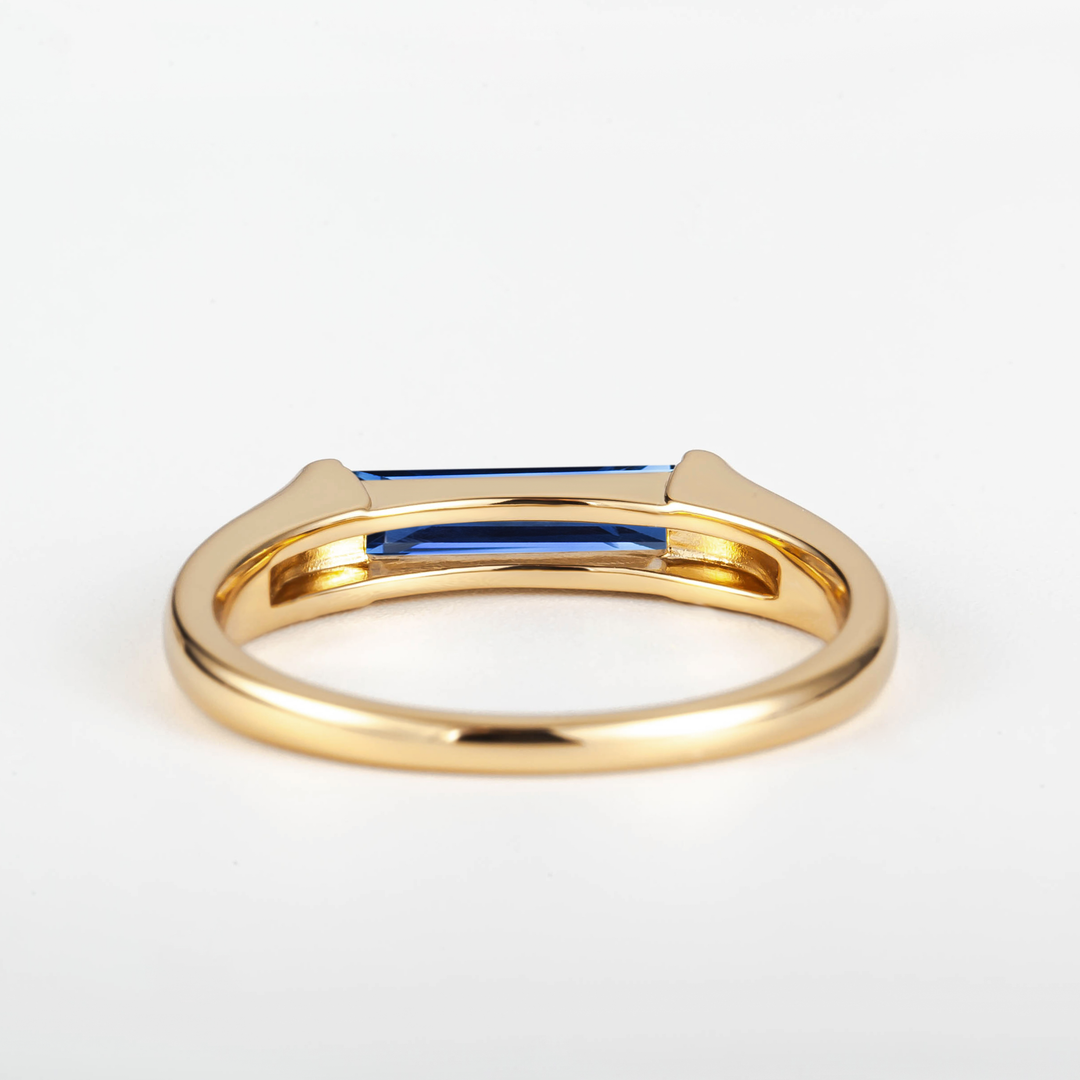 Satra Baguette Sapphire Ring