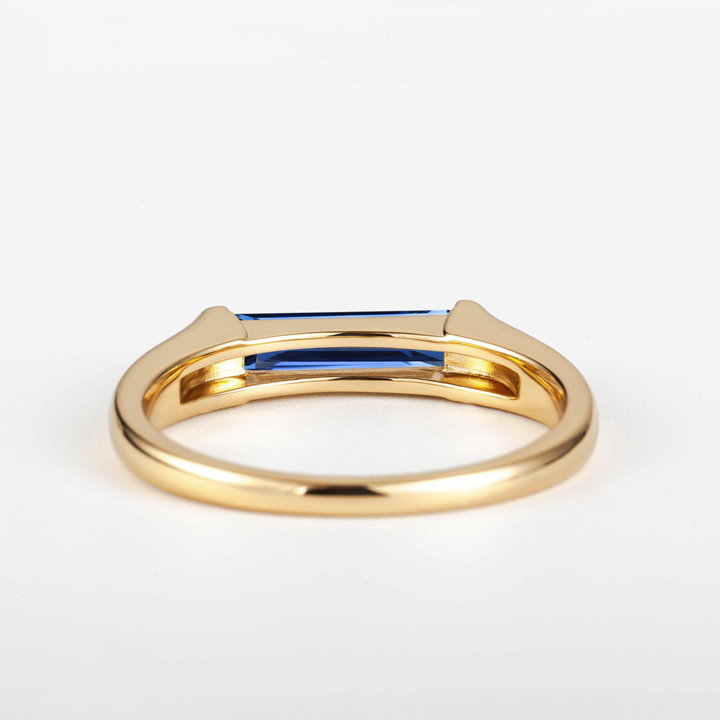 Satra Baguette Sapphire Ring