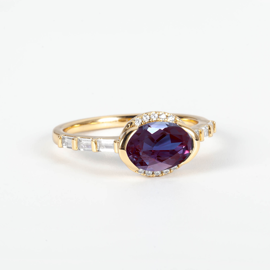 Satra Oval Alexandrite Diamond  Ring