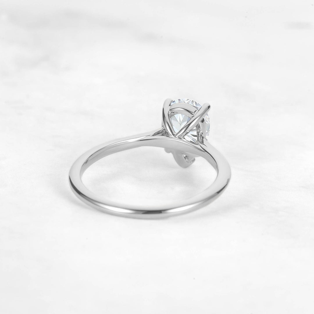 Pretti Pear Moissanite Engagement Ring