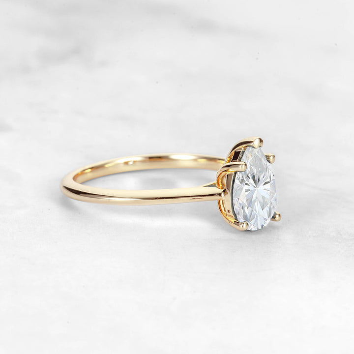 Pretti Pear Moissanite Engagement Ring