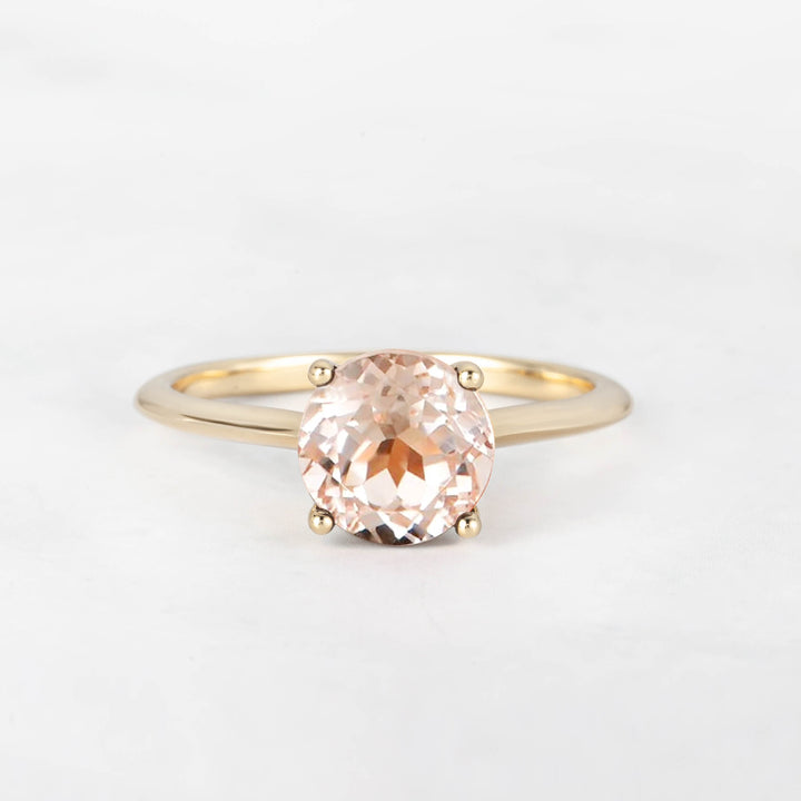 Pretti Round Morganite Engagement Ring