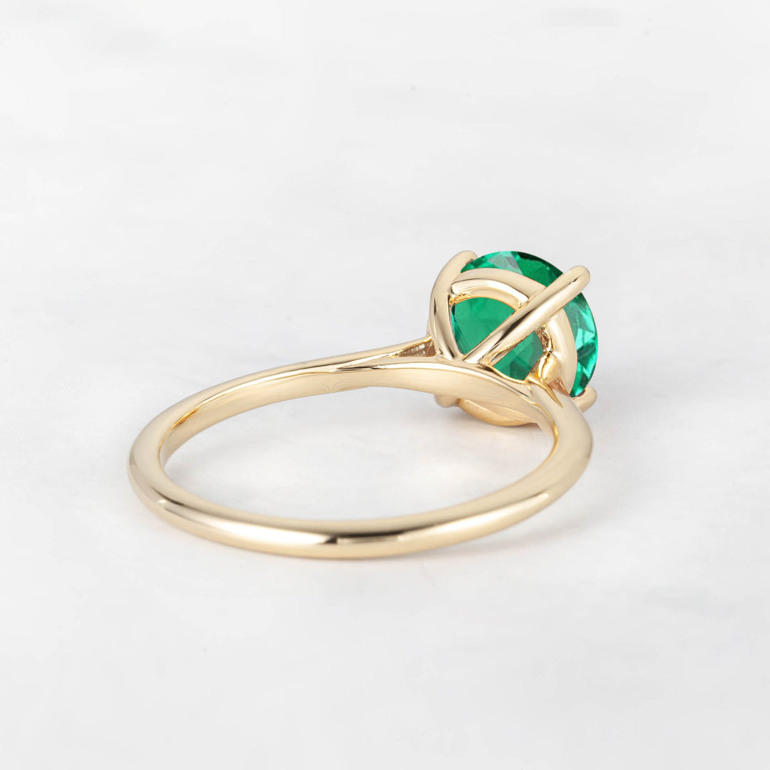 Pretti Round Emerald Engagement Ring