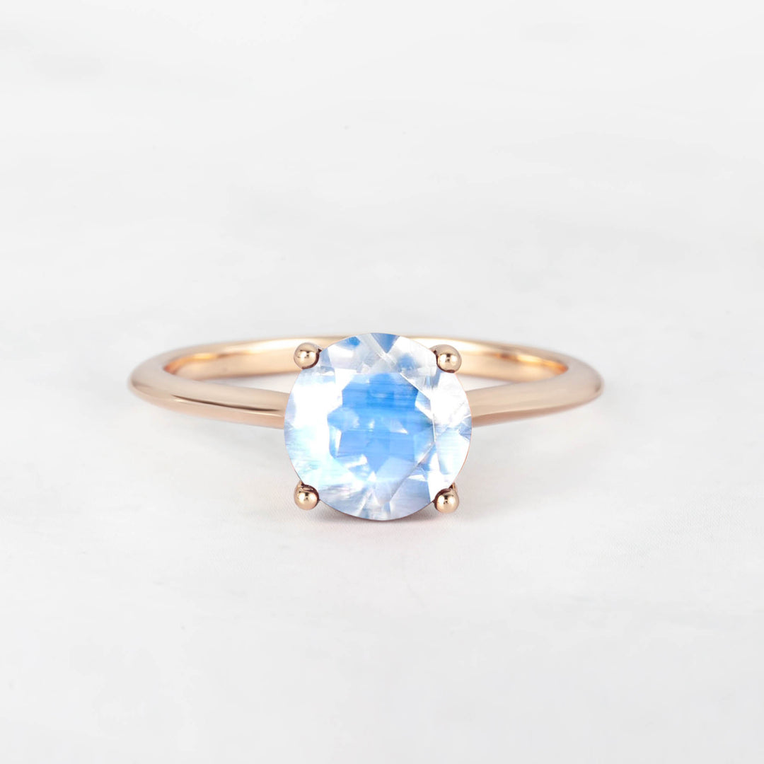 Pretti Round Moonstone Engagement Ring