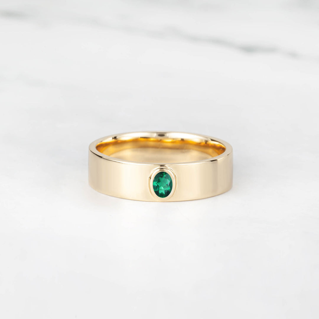 Satra Oval Emerald Engagement Ring