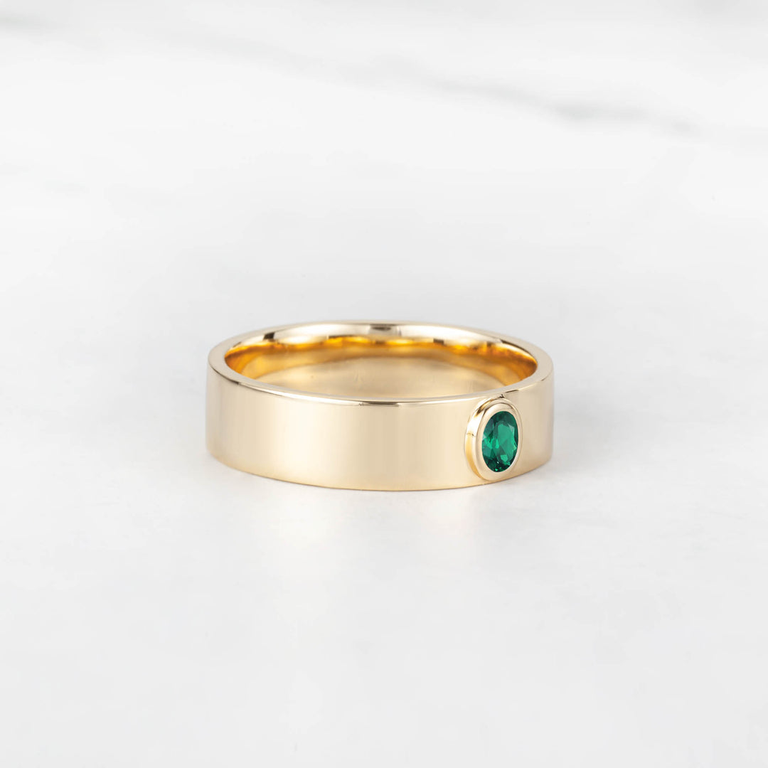 Satra Oval Emerald Engagement Ring