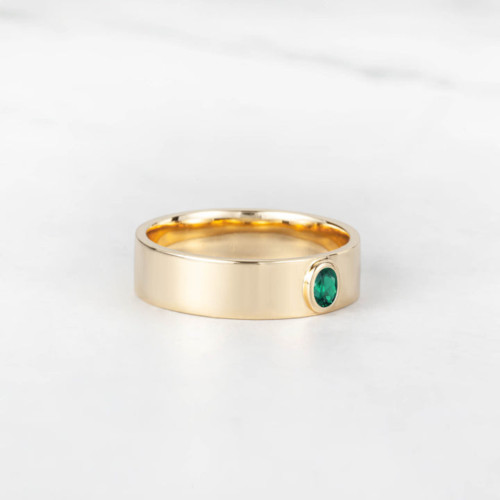 Satra Oval Emerald Engagement Ring