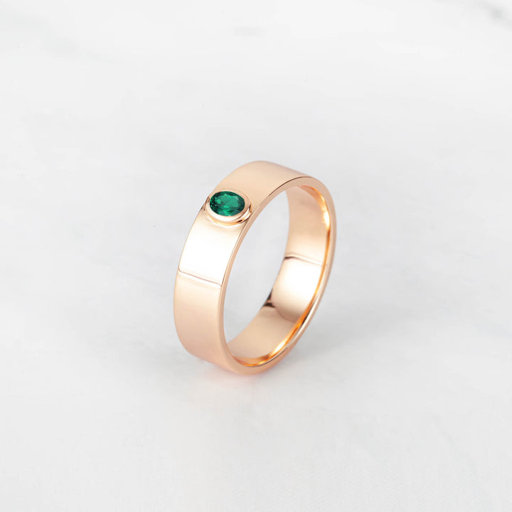 Satra Oval Emerald Engagement Ring