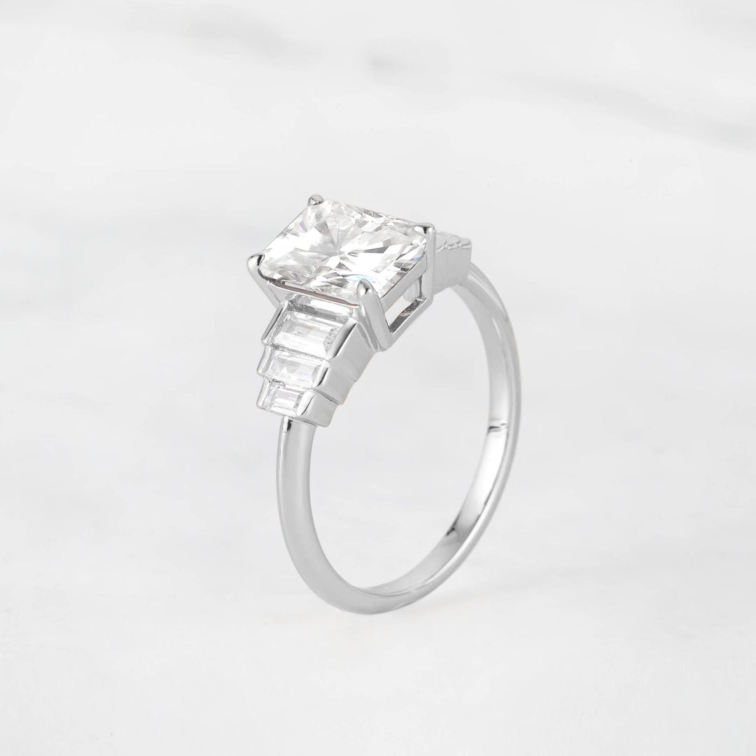 Symmar Emearld-Cut Moissanite Engagement Ring