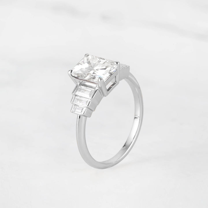 Symmar Emearld-Cut Moissanite Engagement Ring