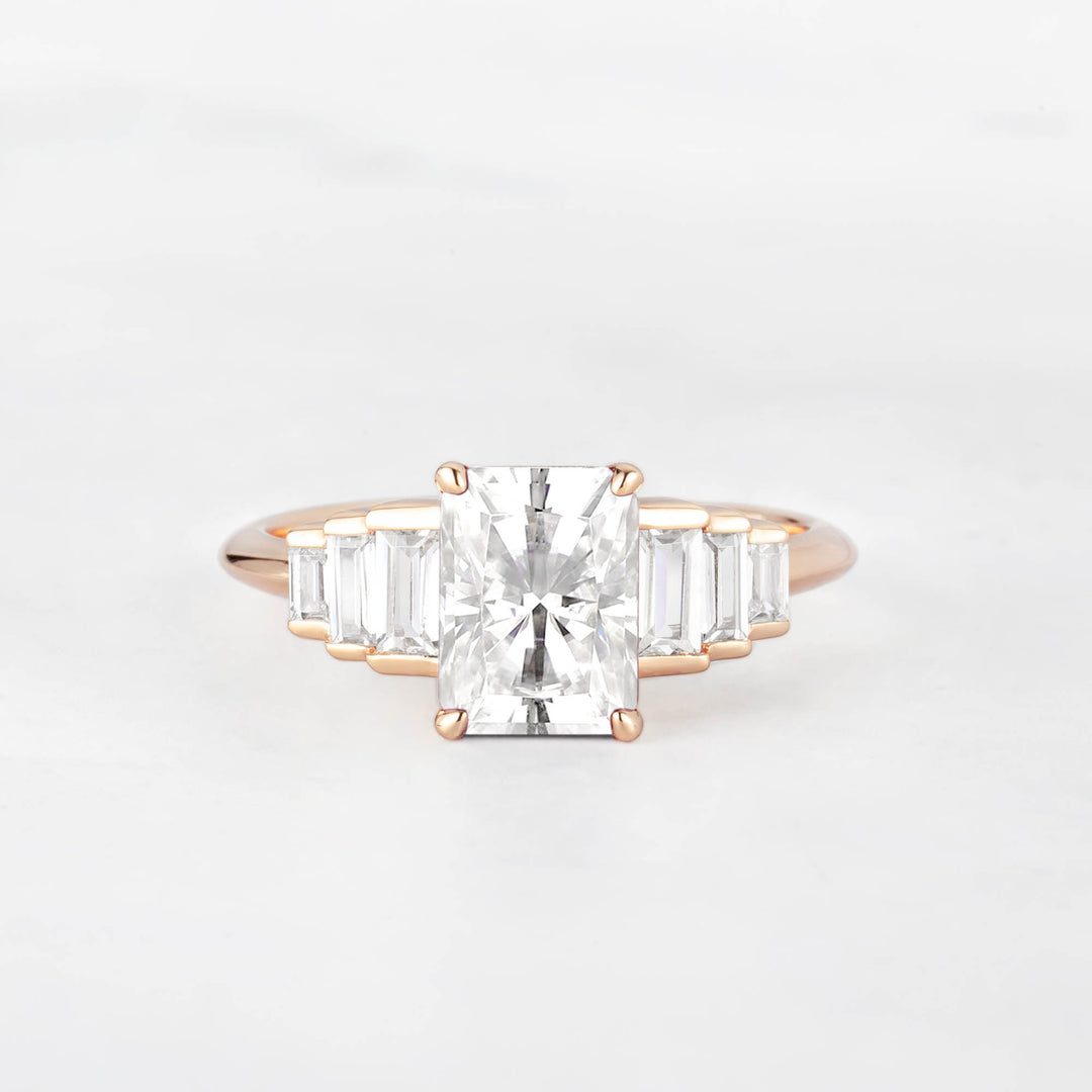 Symmar Emearld-Cut Moissanite Engagement Ring