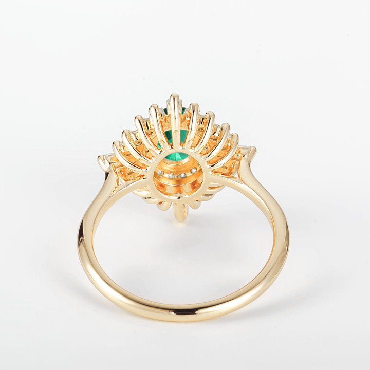 Couro Oval Emerald Sunburst Diamond Engagement Ring